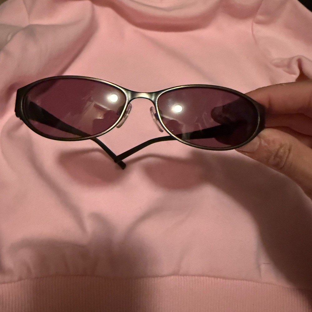 Chanel Sunglasses - Picture 8 of 8